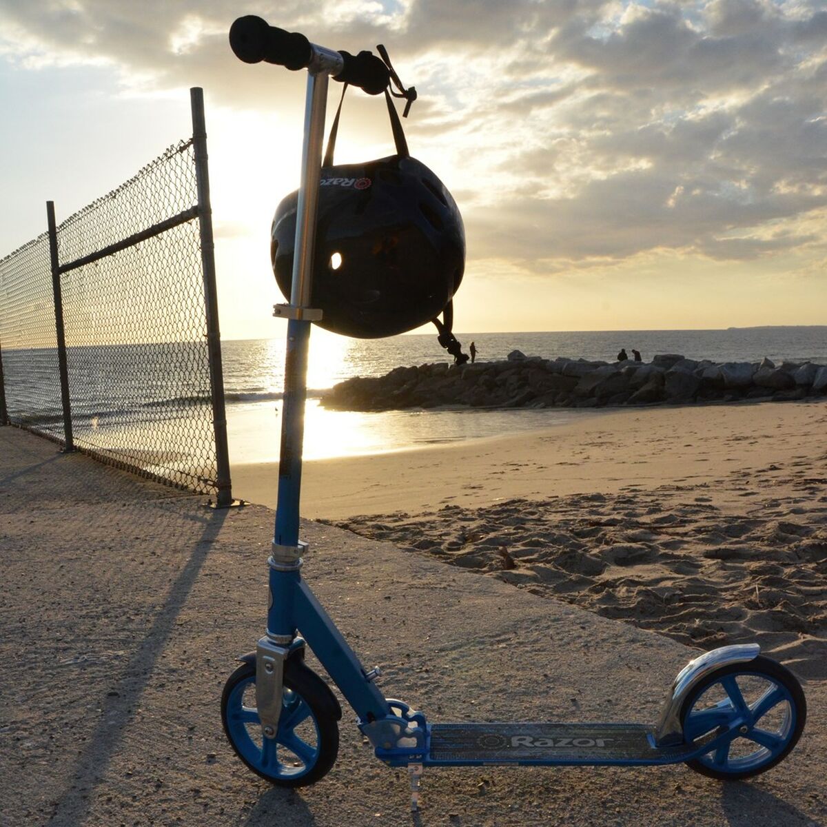 V9H6D7322AF368958995AF17CA678928479R6864166P7