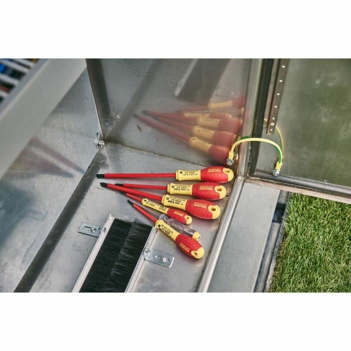 V2H38C662B5D02BB264A646B1B72B686A18R4491876P6