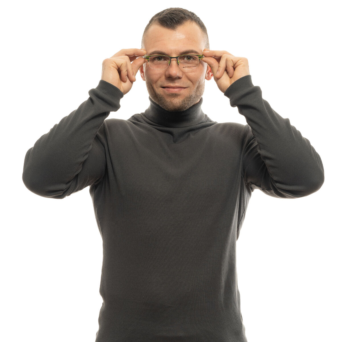 V5H3D1C51EAE90A1AA6B1C23C364E8A4122R5869283P4