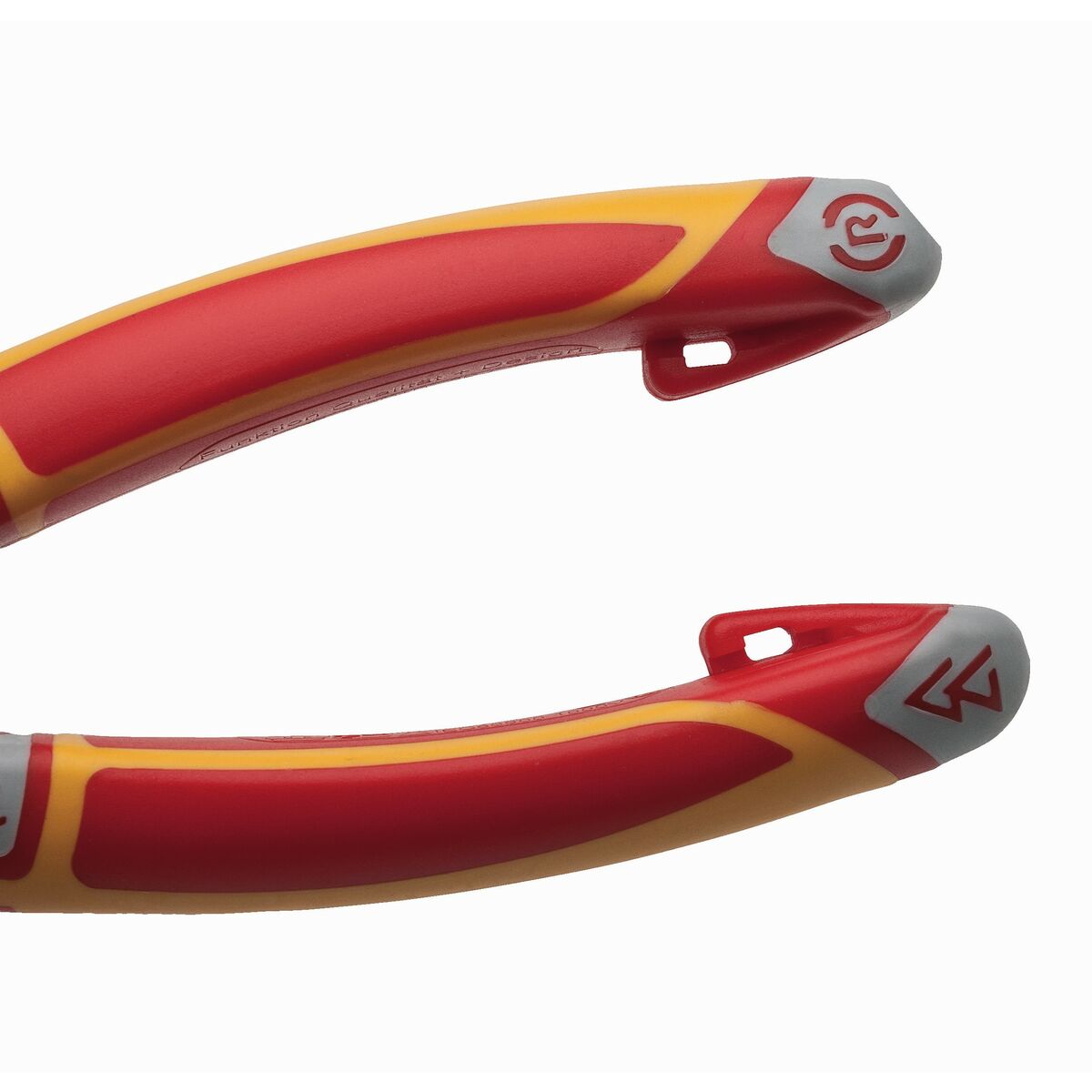 V3H48377F45ADCAB1CEDBA3B47EC18B2111R7507923P8