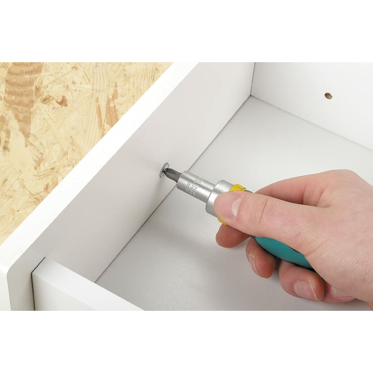 V12HDBC1A83BAD72D5E760E319E16F51C9DDR6898796P7