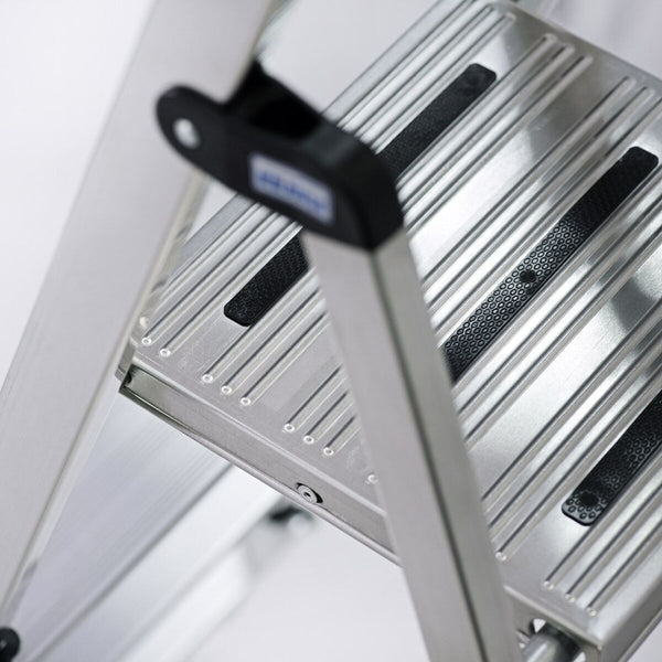 V7H3651AECE782A06A468FC4FAF3EA33BCCR3891181P6