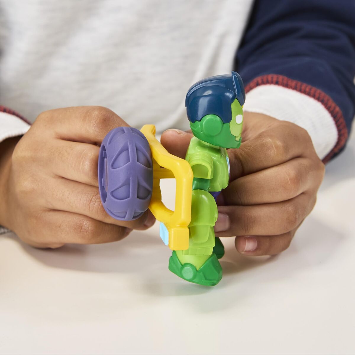 V3HE4DEF19951A6848D92C70D1CAB5111E8R7379919P9