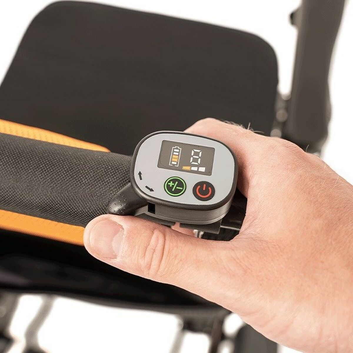 V8HFA309AD6192EEAC67E3720787890E674R6408661P7