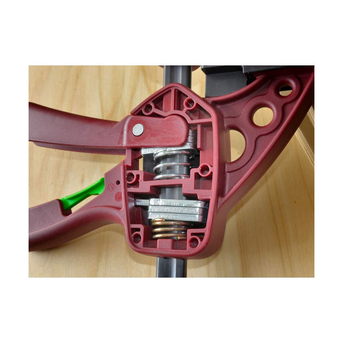 V9H1D9A40991C4907663C2EBD932466F634R4029204P2