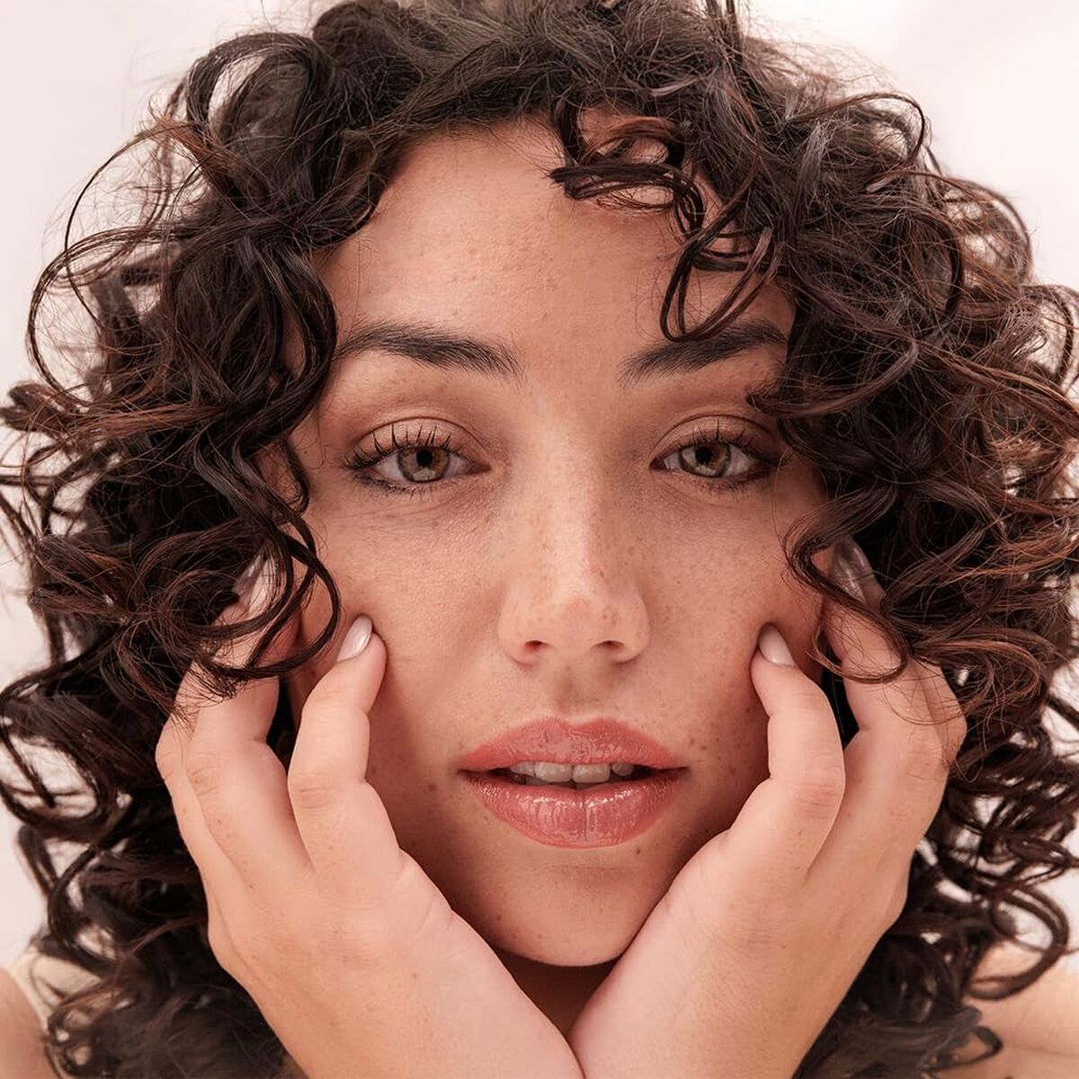 V2H05FFA9328D16E609038DAD8F08942B94R7558259P6