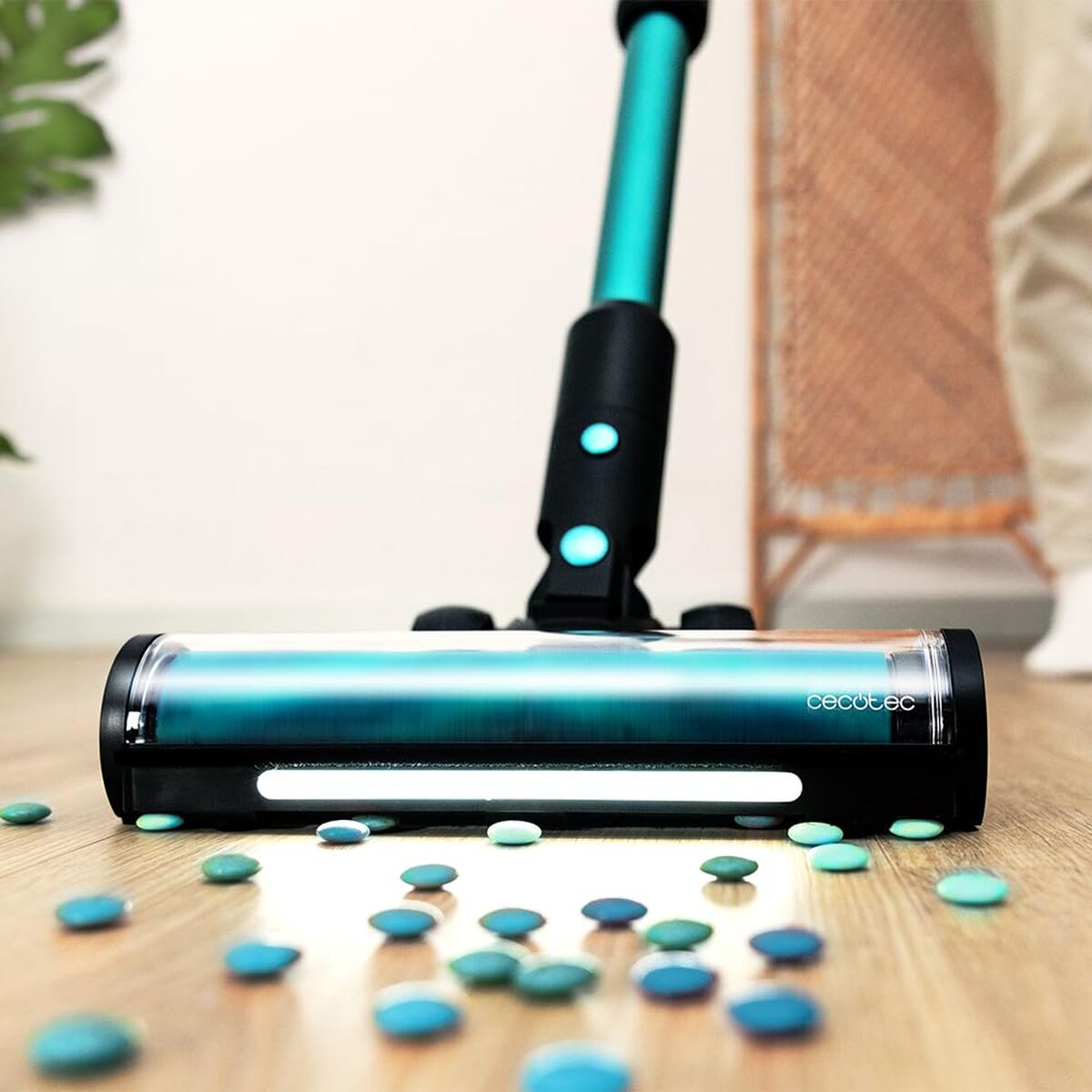 V2HDB3AB8E5157720AA87B6E79225C58CE3R7549025P4