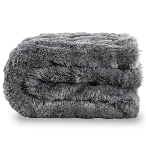 V2HA759119B01E7077DEFB4758CD4DEA8D0R7568389P3