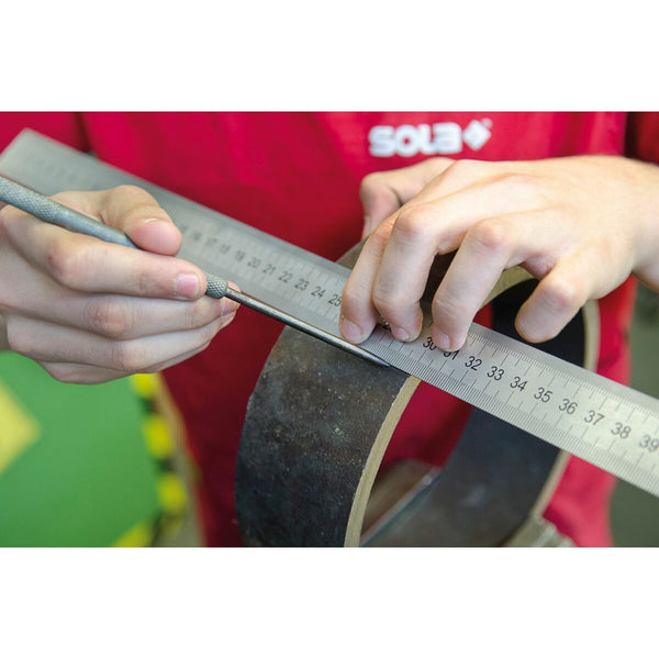 V4H281304A94F7DC0F80C31F79B6B67D3BDR6975399P3